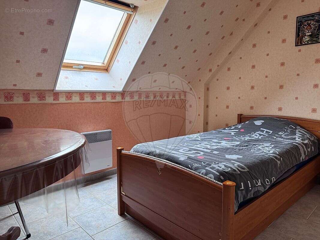 Maison à COSNE-COURS-SUR-LOIRE