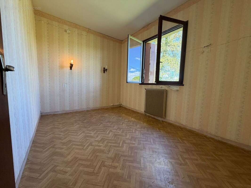 Maison à FONTENILLES