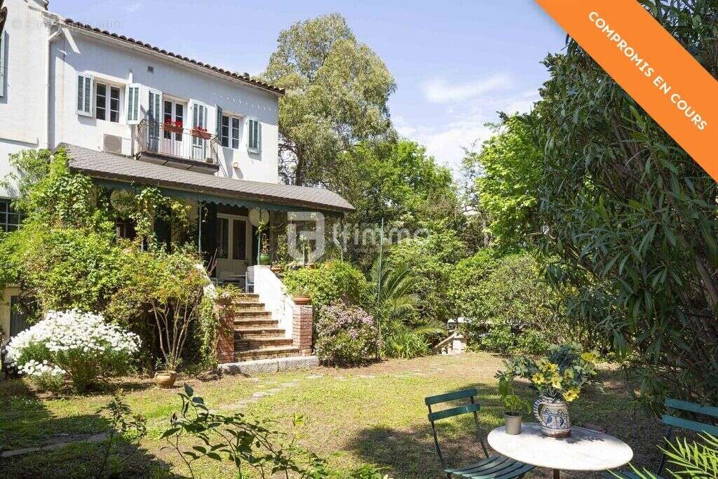 Maison à MARSEILLE-8E