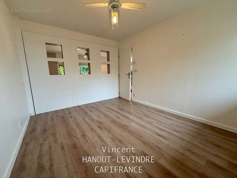 Maison à VILLEVEQUE