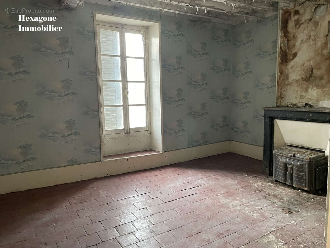 Maison à ARQUIAN
