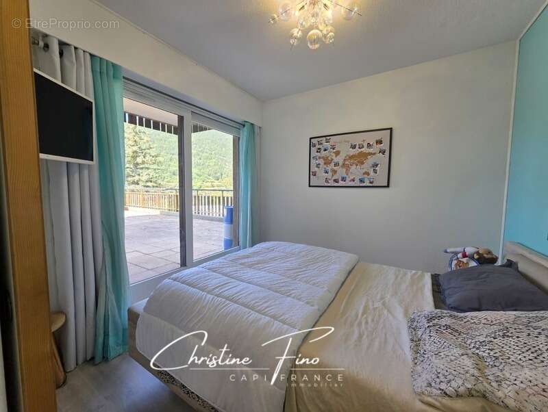 Briancon-serre chevalier t3 avec terrasse de 100m² - photo 14