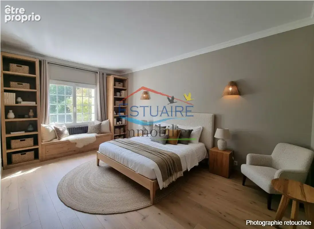 Maison 144 m² à Saint-Etienne-De-Montluc  - photo 8