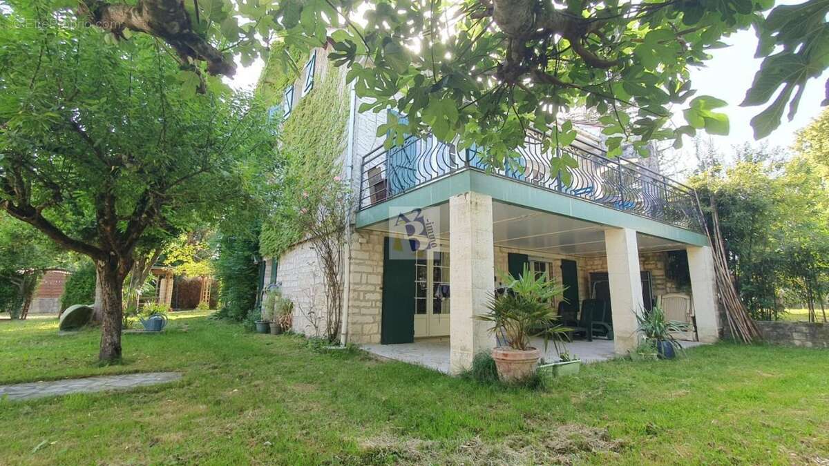 Maison à ANGOULEME