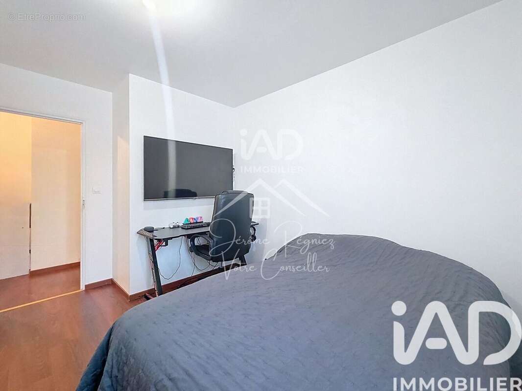 Photo 8 - Maison à LE PLESSIS-BELLEVILLE