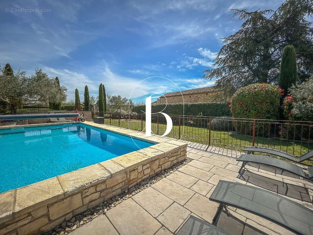 Maison à ORGNAC-L'AVEN