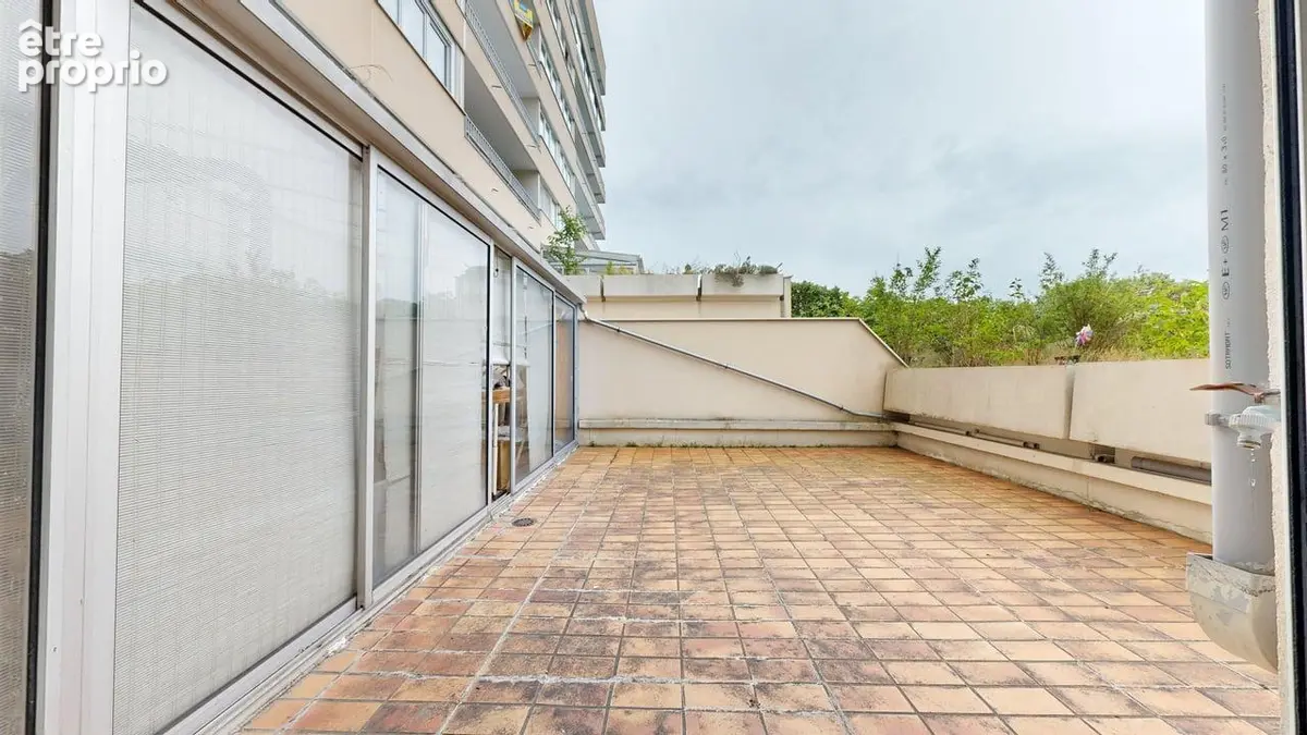 Appartement à NANTERRE