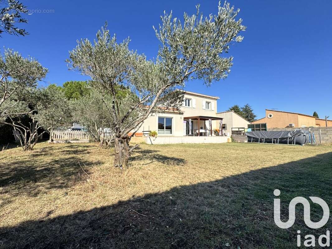 Photo 2 - Maison à SAINT-GILLES