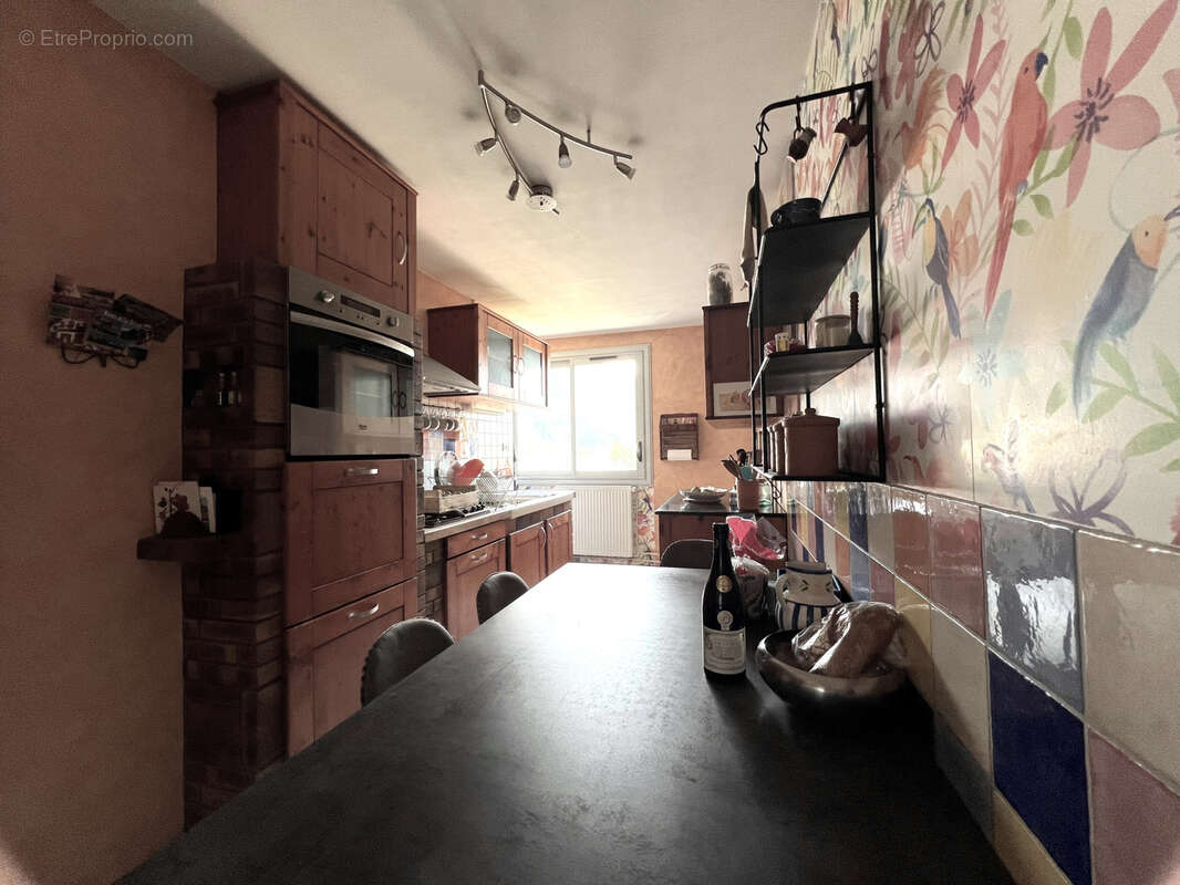 Appartement à FONTAINE