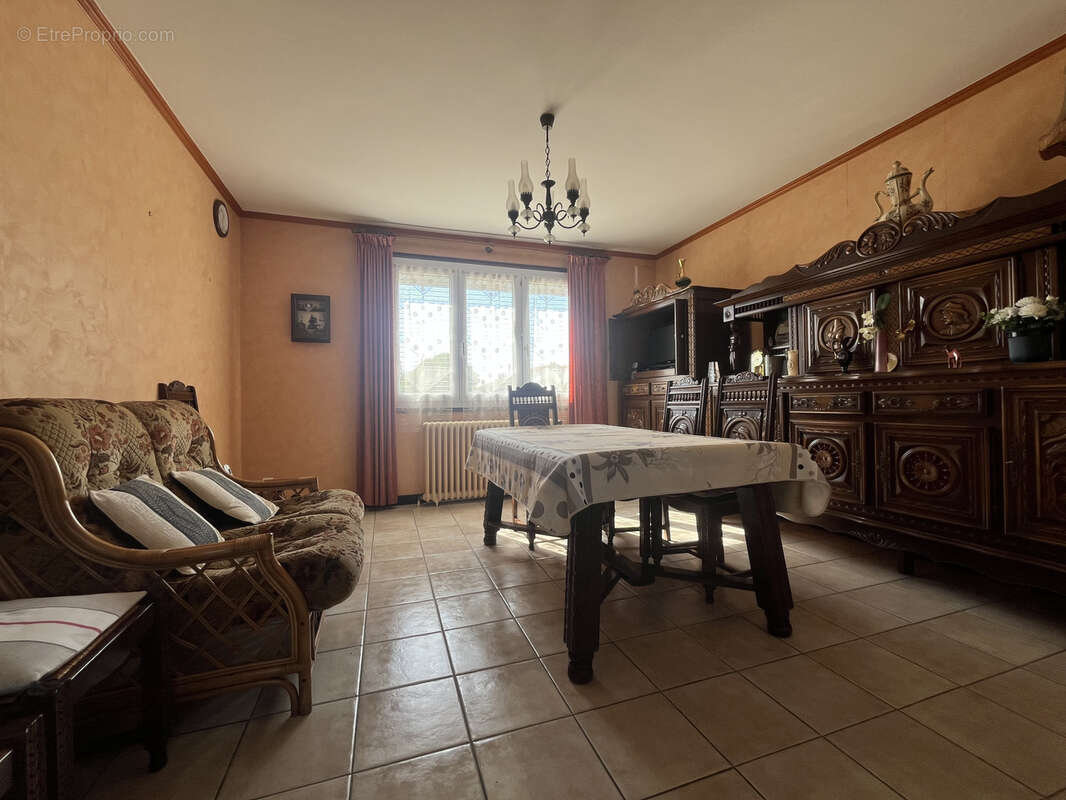 Maison à MAULEON