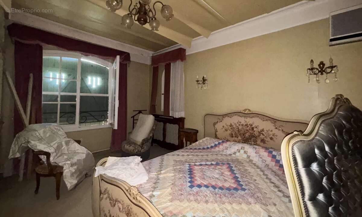 Maison à VALLAURIS