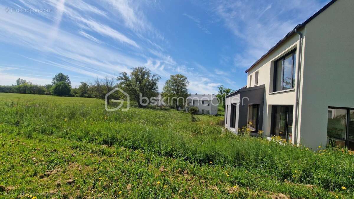Maison à VISSEICHE