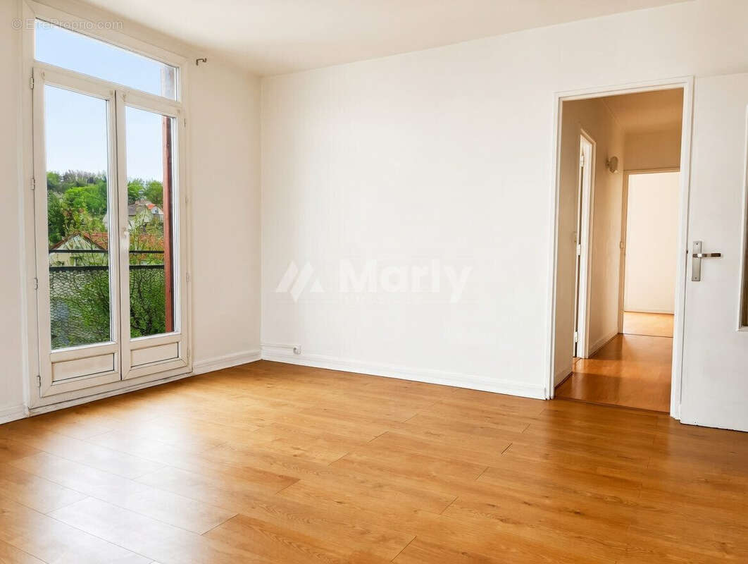 Appartement à ROSNY-SOUS-BOIS