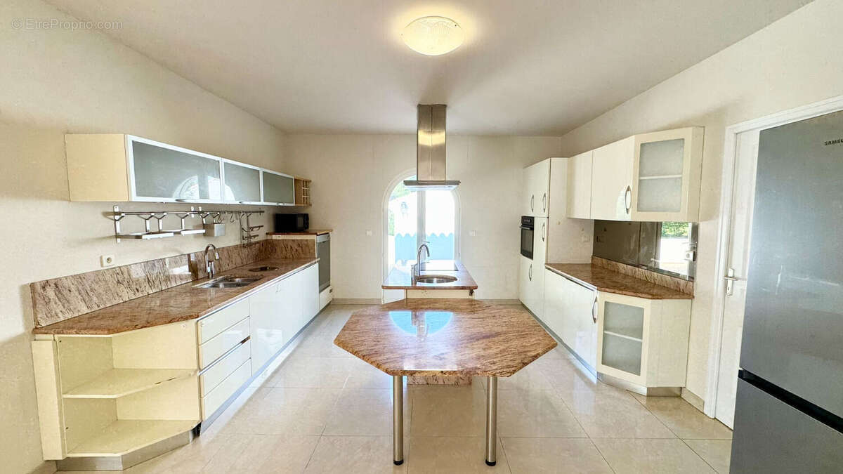 Maison piscine 220m² aix nord - photo 11