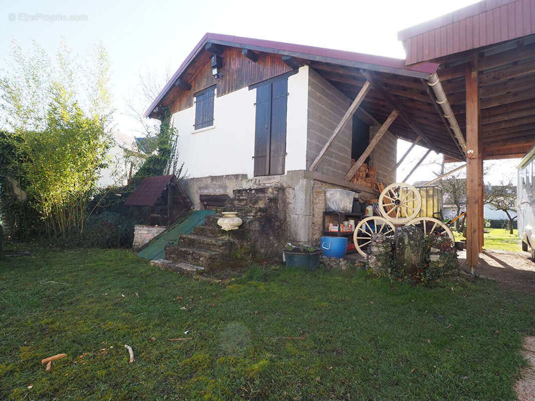 Maison à NOMEXY