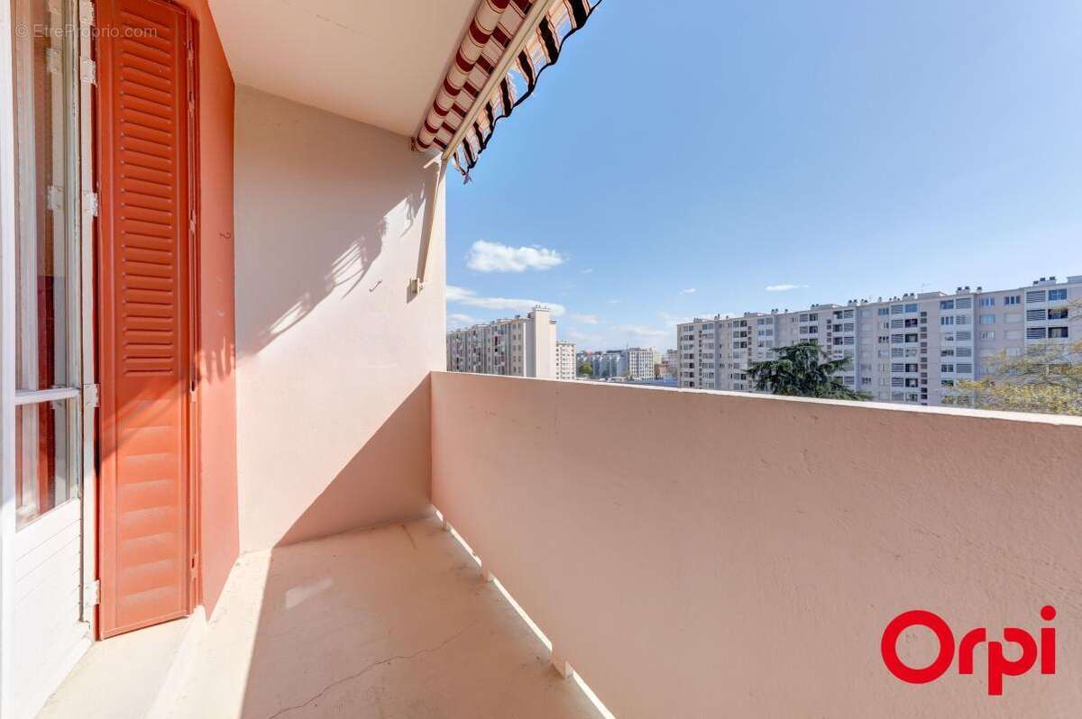 Appartement à VILLEURBANNE