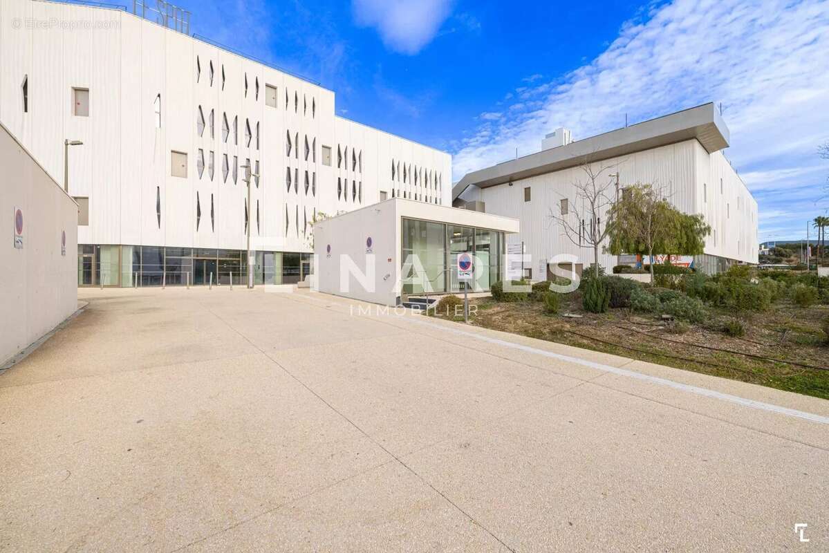 Commerce à LA CIOTAT