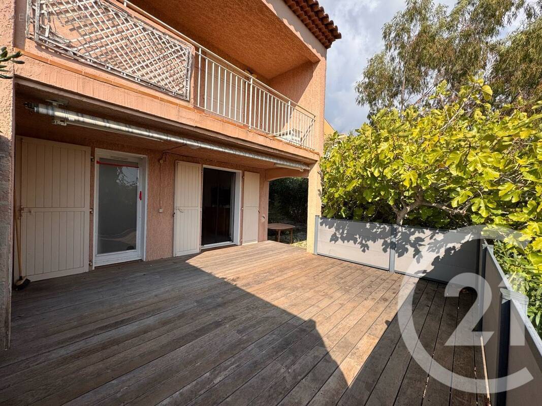 Maison à BORMES-LES-MIMOSAS