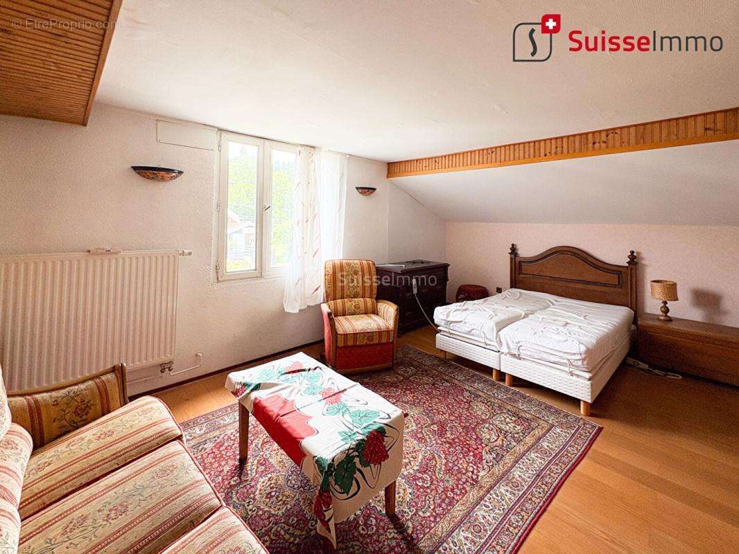 Maison 6 pièces - 144 m² - Montperreux proximité Lac - photo 8