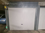 Parking à SOLLIES-PONT