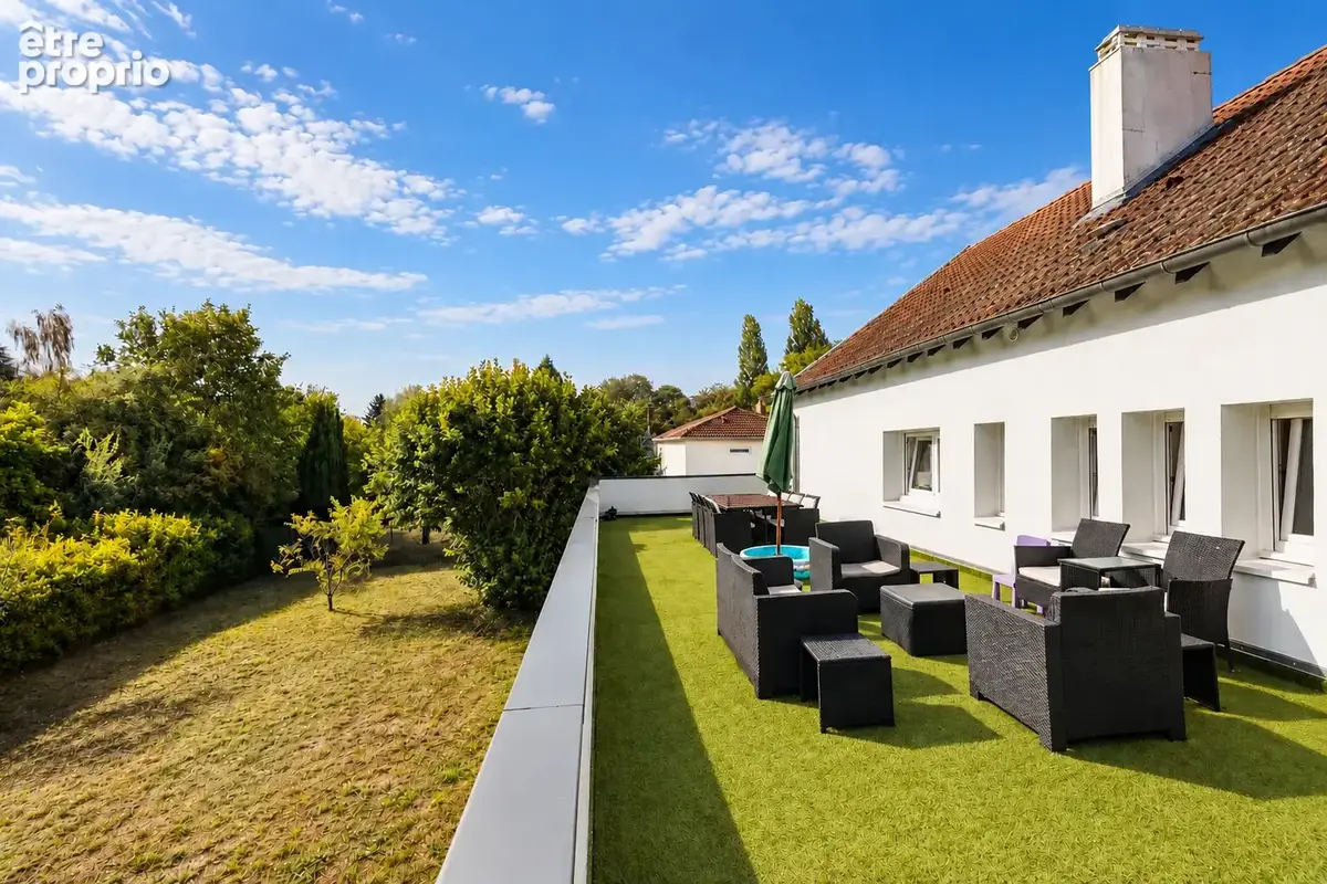 Propriete entièrement rénovée   4 chambres   terrasse 70 m2   parcelle 10 ares   atelier 60 m2 - photo 4