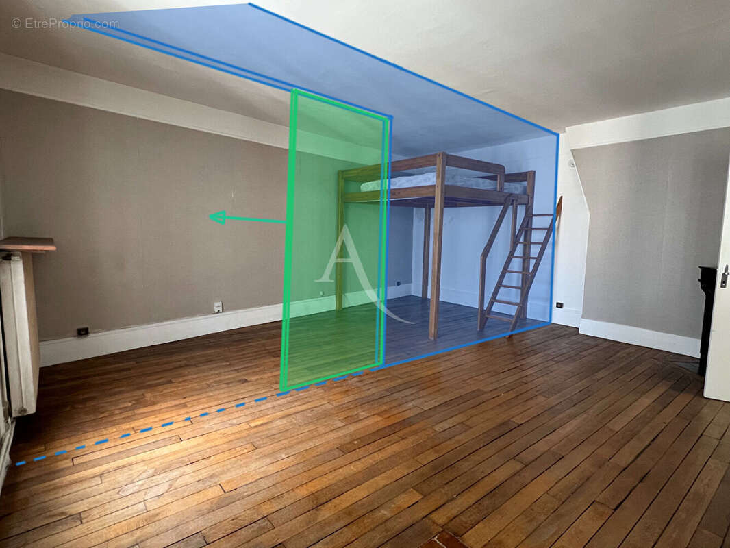 Grand studio avec cachet et fort potentiel en 2 pièces - photo 2