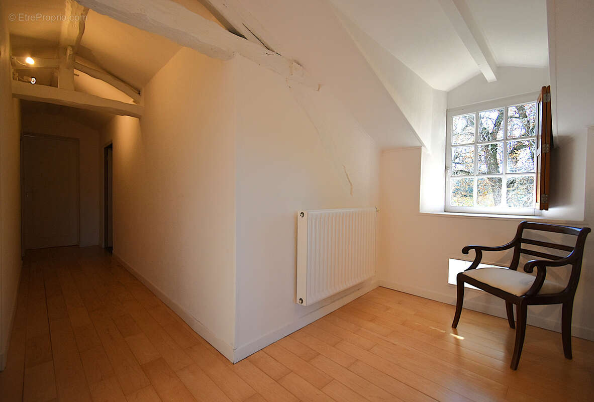 Propriété avec vue exceptionnelle, deux gites et piscine. - photo 11