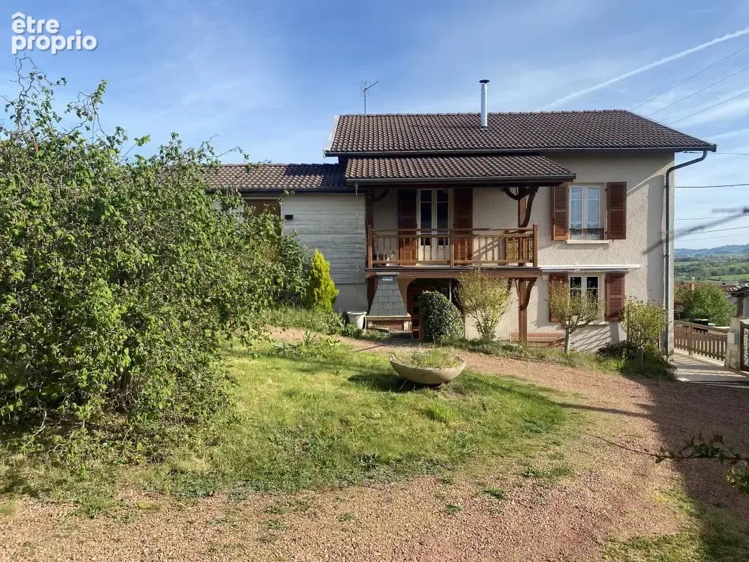 Maison 10 pièces 158 m² à vendre à Coutouvre (42460) - photo 2