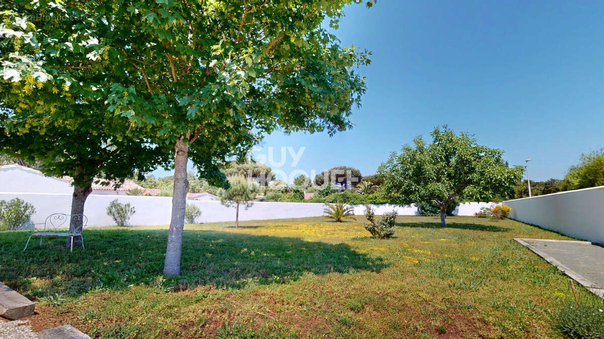 Maison à SAINTE-MARIE-DE-RE