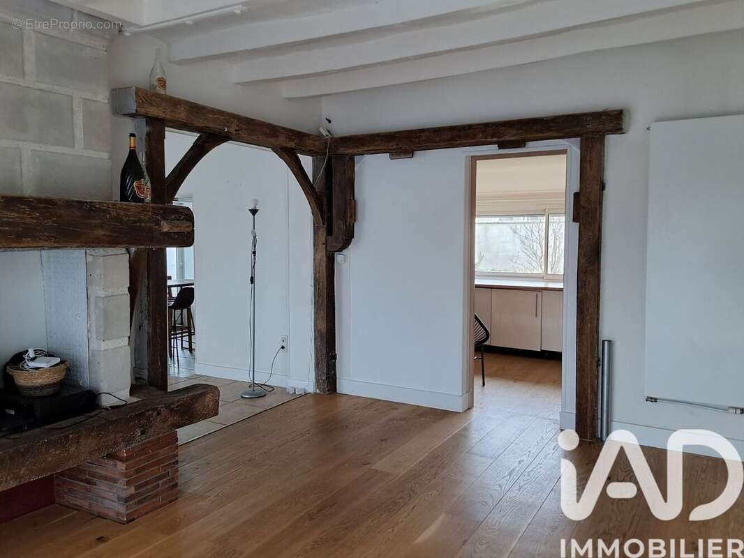 Photo 9 - Maison à PELLOUAILLES-LES-VIGNES