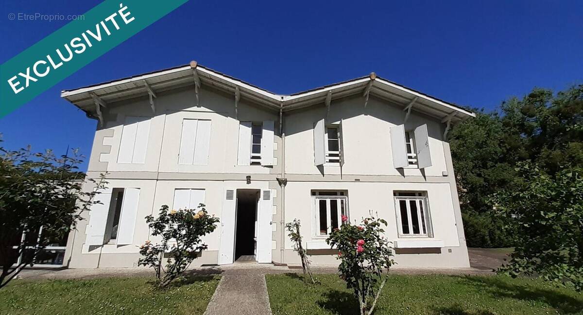 Photo 1 - Commerce à LEOGNAN