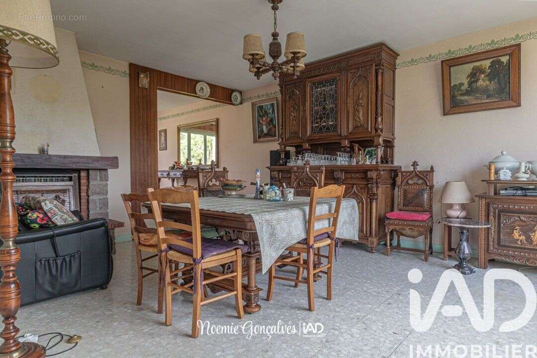 Photo 4 - Maison à FONTENAY-SAINT-PERE