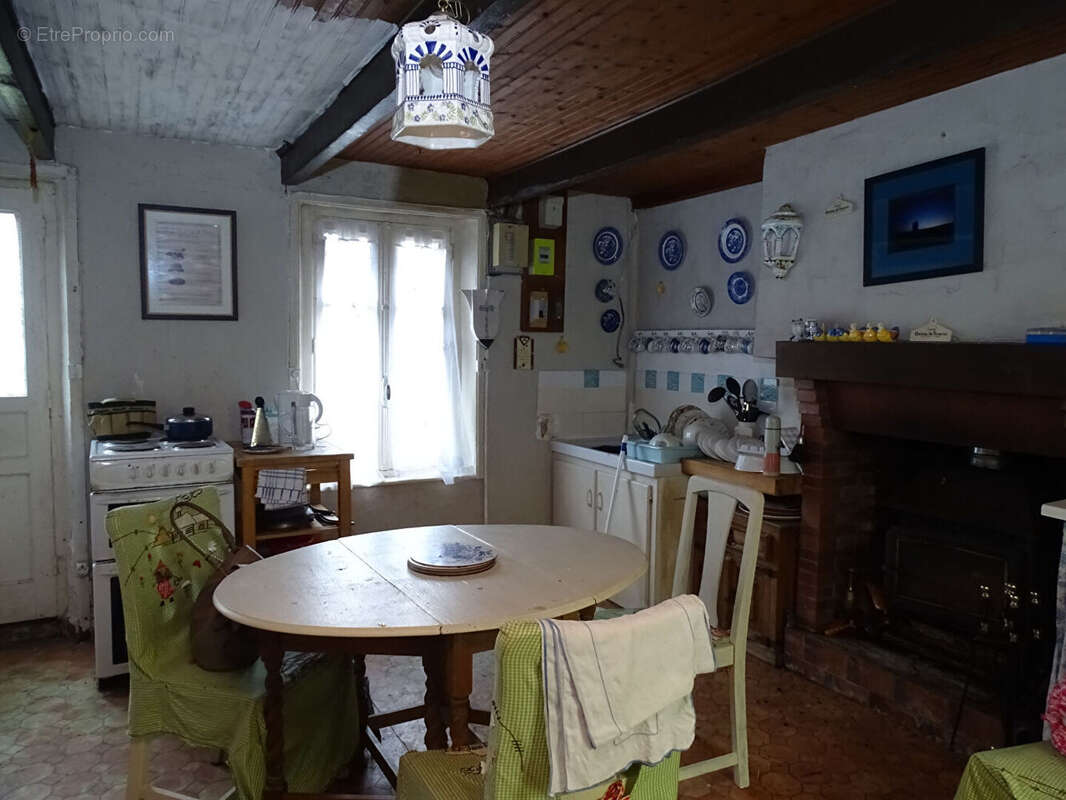 Maison à PLUSSULIEN