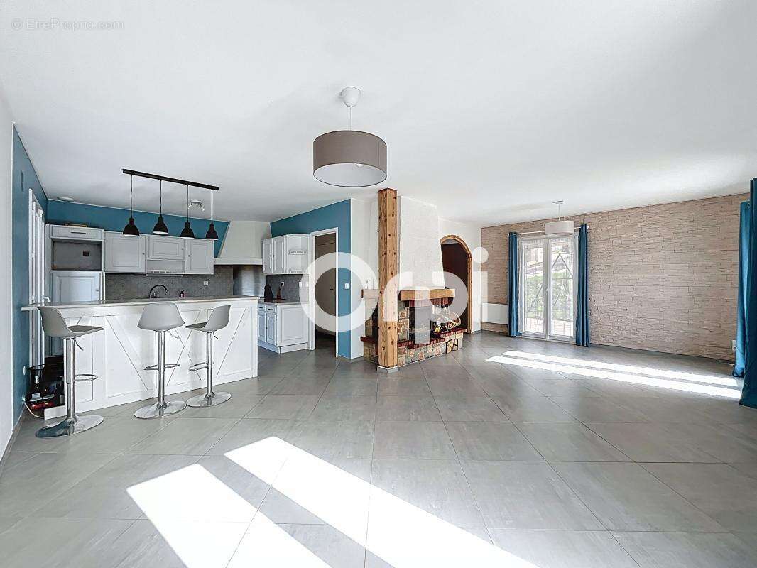 Maison à MALEMORT-SUR-CORREZE