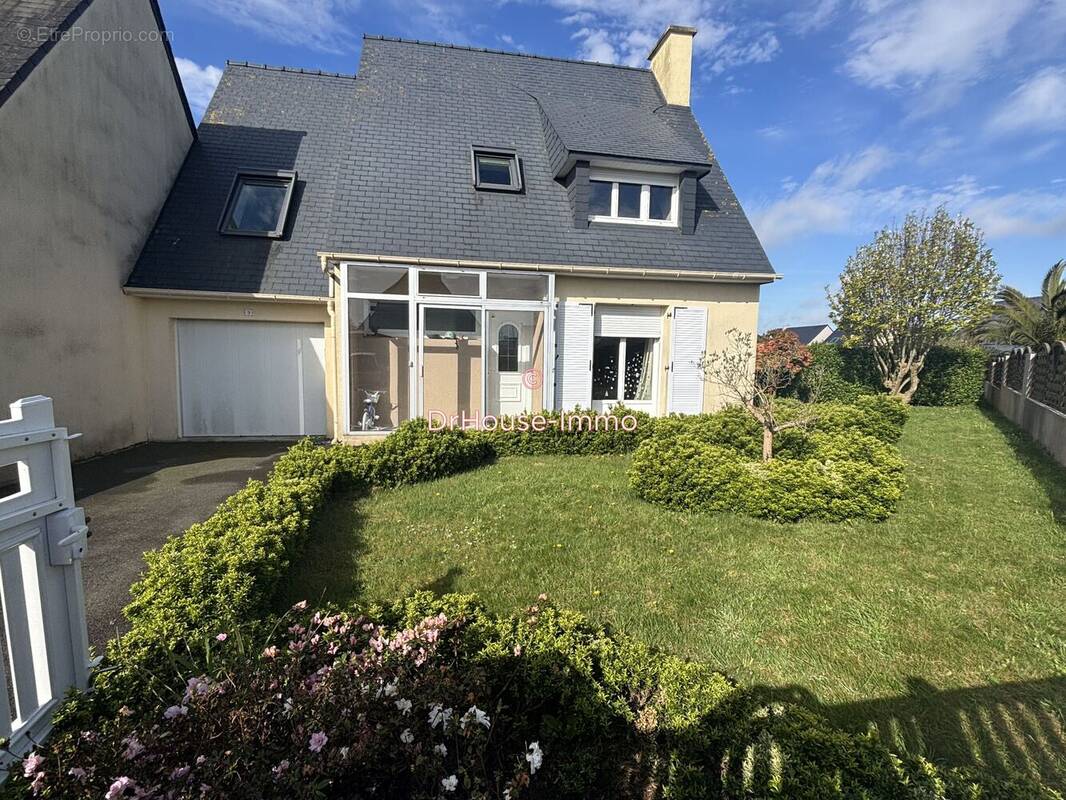 Maison à LE FOLGOET