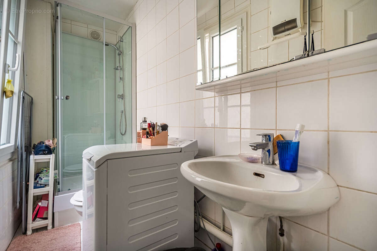 Appartement à PARIS-11E