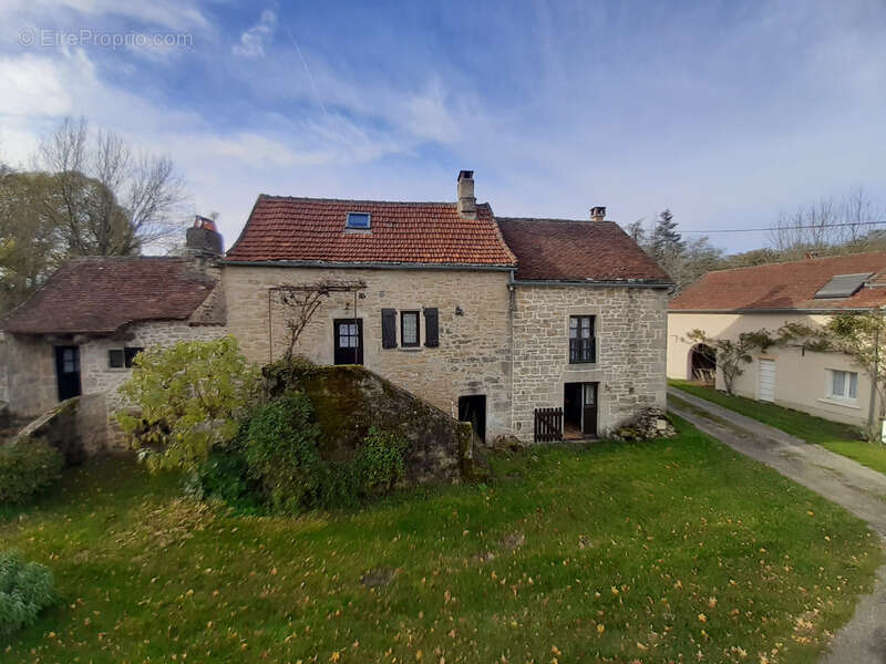 Maison à LARAMIERE