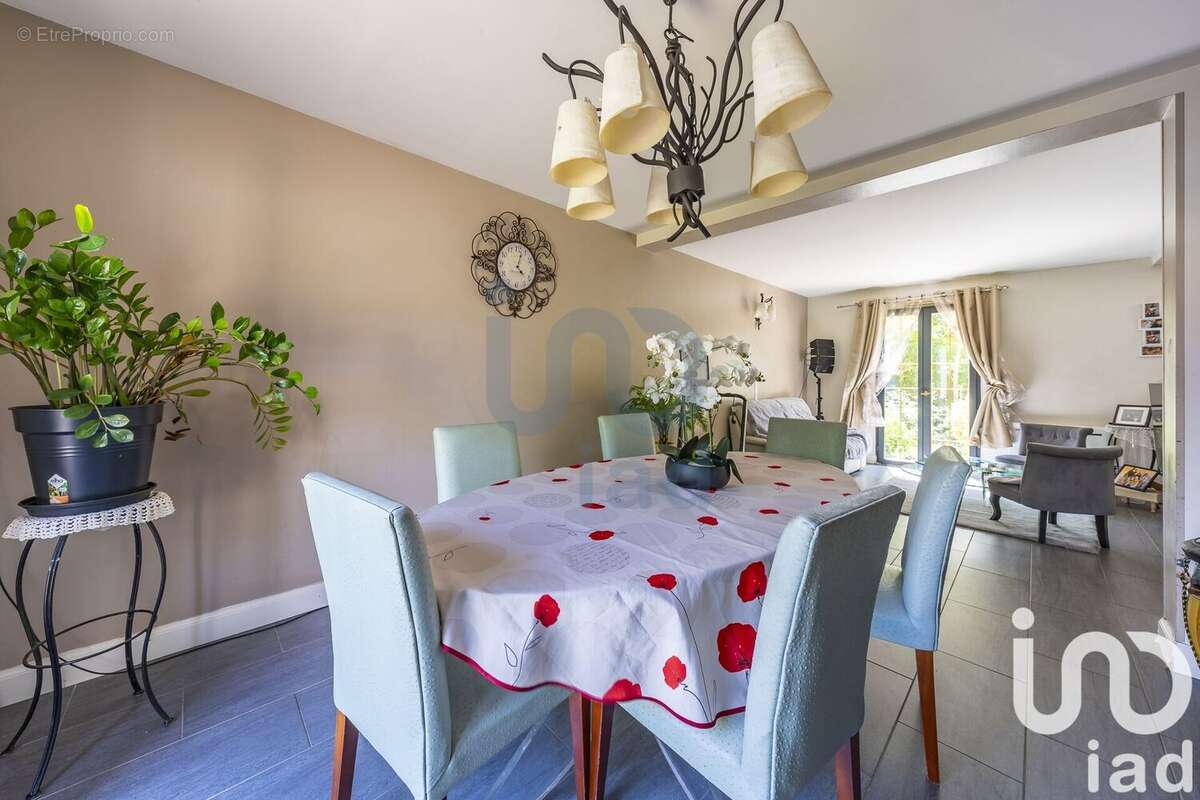 Photo 4 - Maison à TIGERY