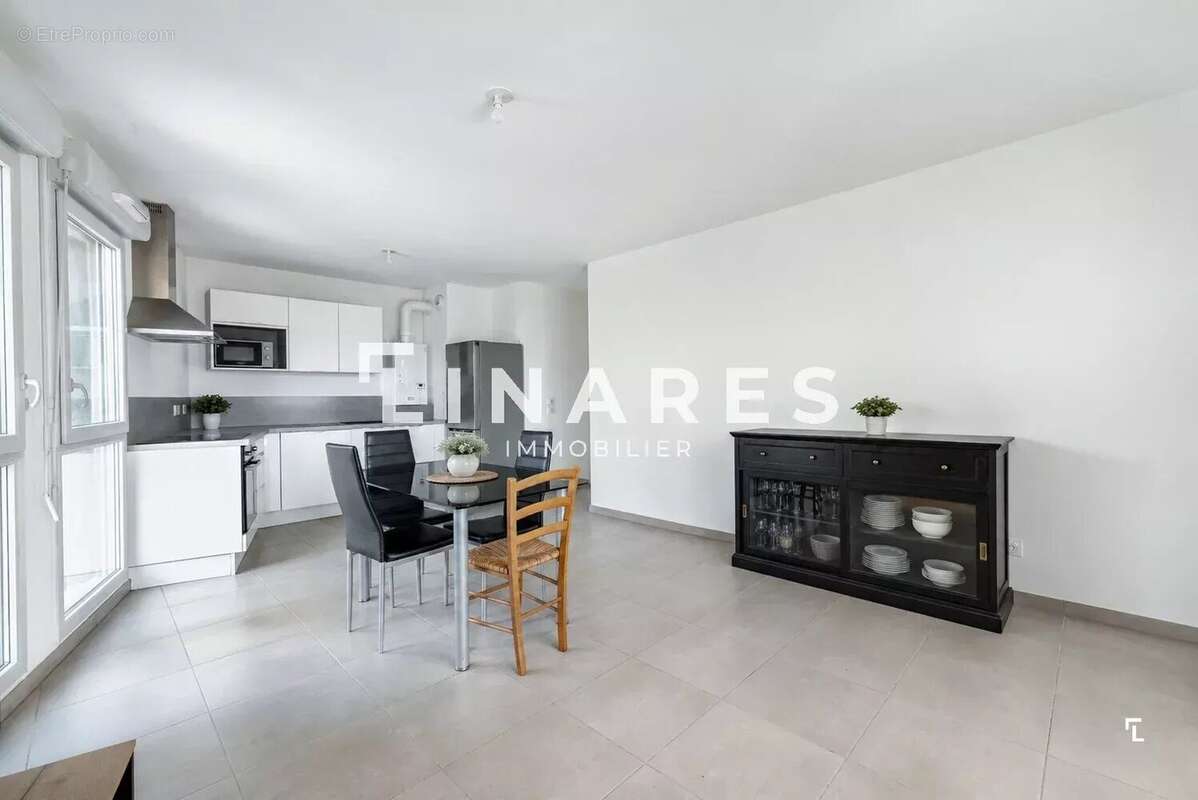 LE HAVRE DE PAIX DES TROIS LUCS - Appartement T4 de 82m2 - Terrasse 20m2 - 13012 - photo 5