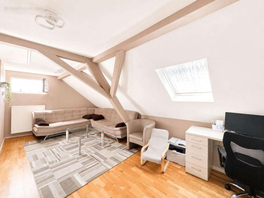 Exclusivité orpi - immeuble 185 m² + studio + 2 garages - fort potentiel - photo 5