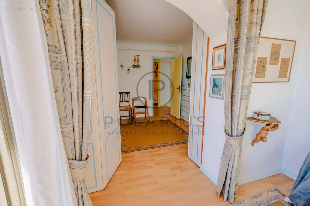Appartement à CAP-D'AIL