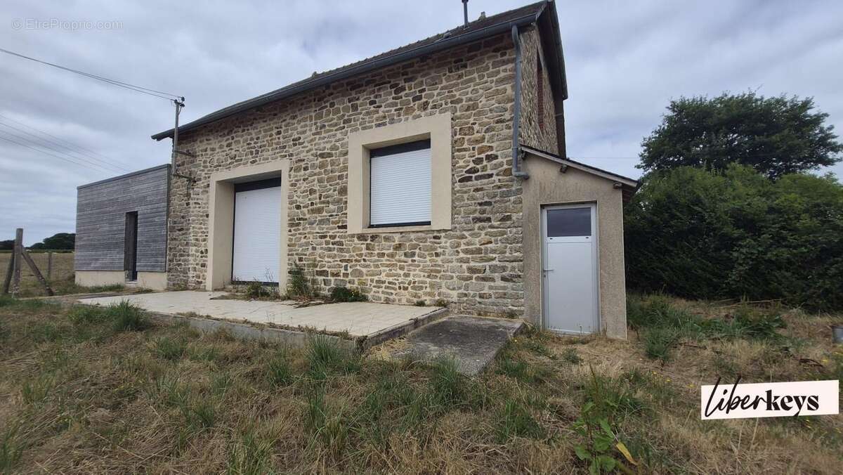 Maison en pierre à finir de rénover à Merdrignac - photo 2