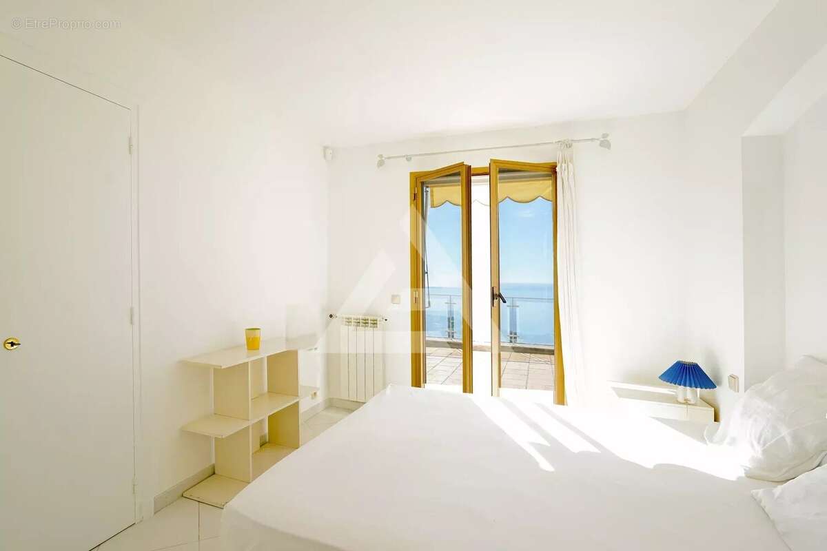 Maison à ROQUEBRUNE-CAP-MARTIN