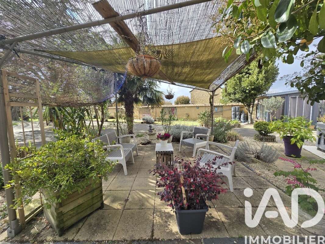 Maison 177 m² à Pas-De-Jeu  - photo 5