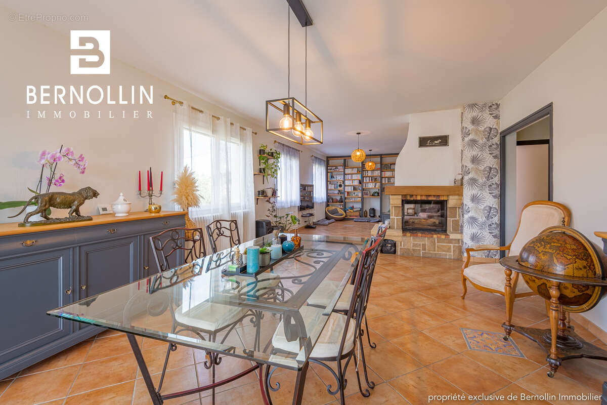 Grande maison familiale dans quartier calme de BOURG EN BRESSE - photo 8