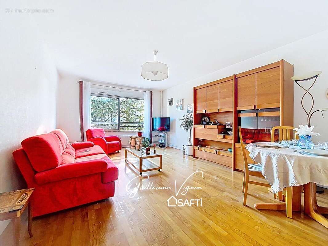 Photo 2 - Appartement à SAINTE-FOY-LES-LYON