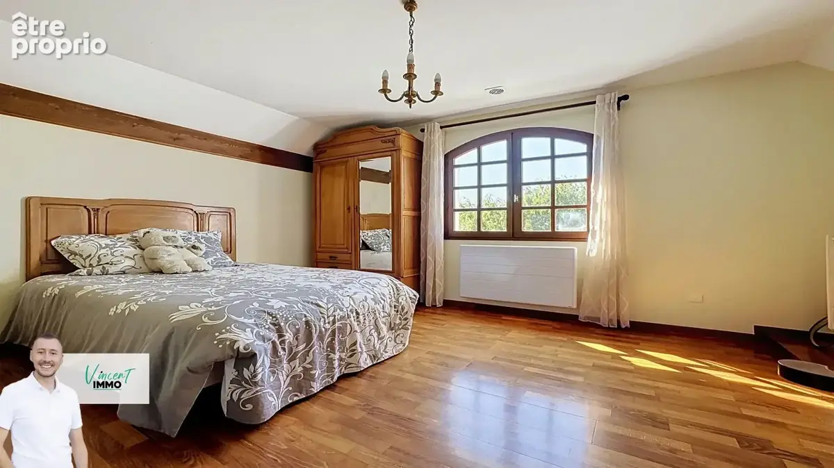 Maison 6 pièces 200 m² à vendre à Valencin (38540) - photo 8