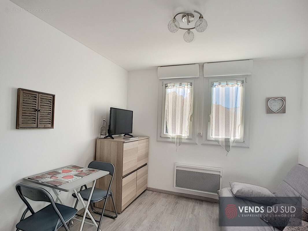 Appartement à LAMALOU-LES-BAINS