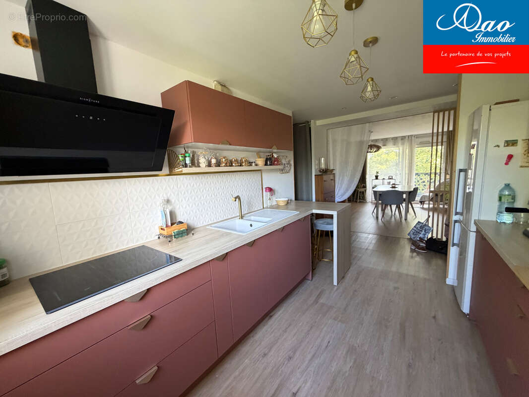 Appartement à SAINTE-SAVINE