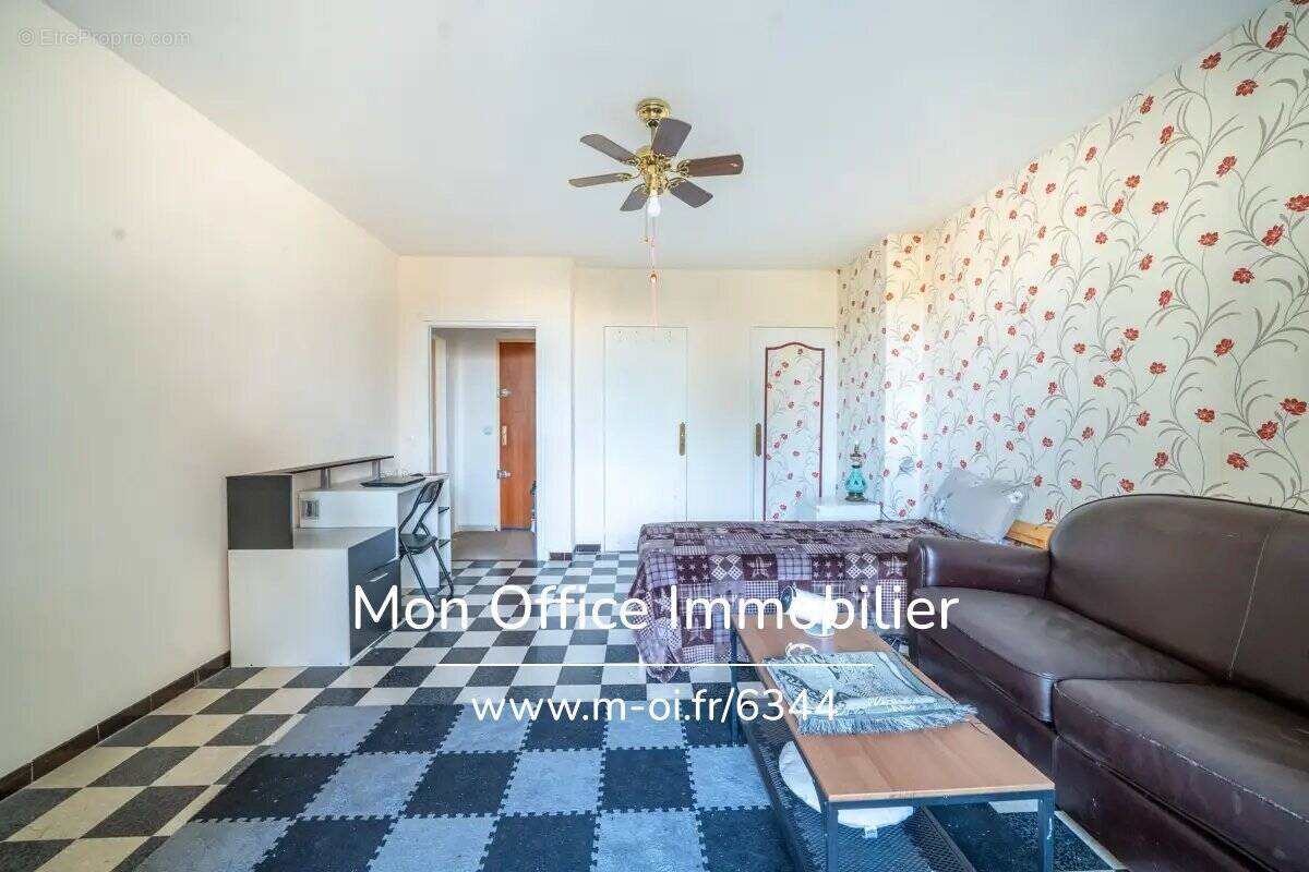 Appartement à MARSEILLE-12E